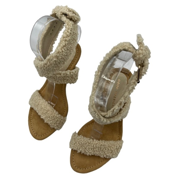 NWOT GOOD AMERICAN Sherpa Sandals 6.5 - Picture 5 of 9